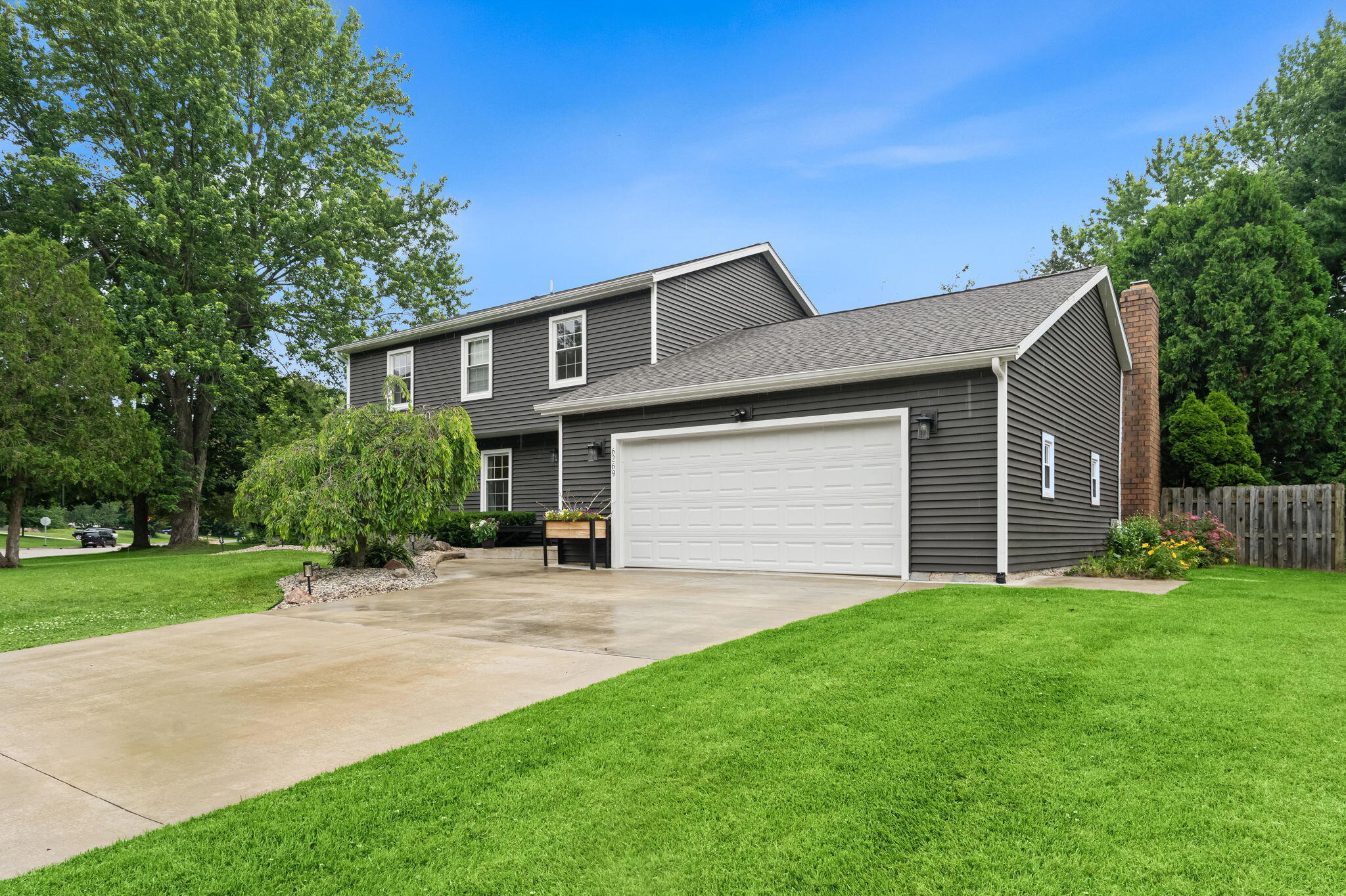 6269 Eagle Ridge Drive Kalamazoo, MI 49004 - Photo 3 of 58 3-web-or-mls-006