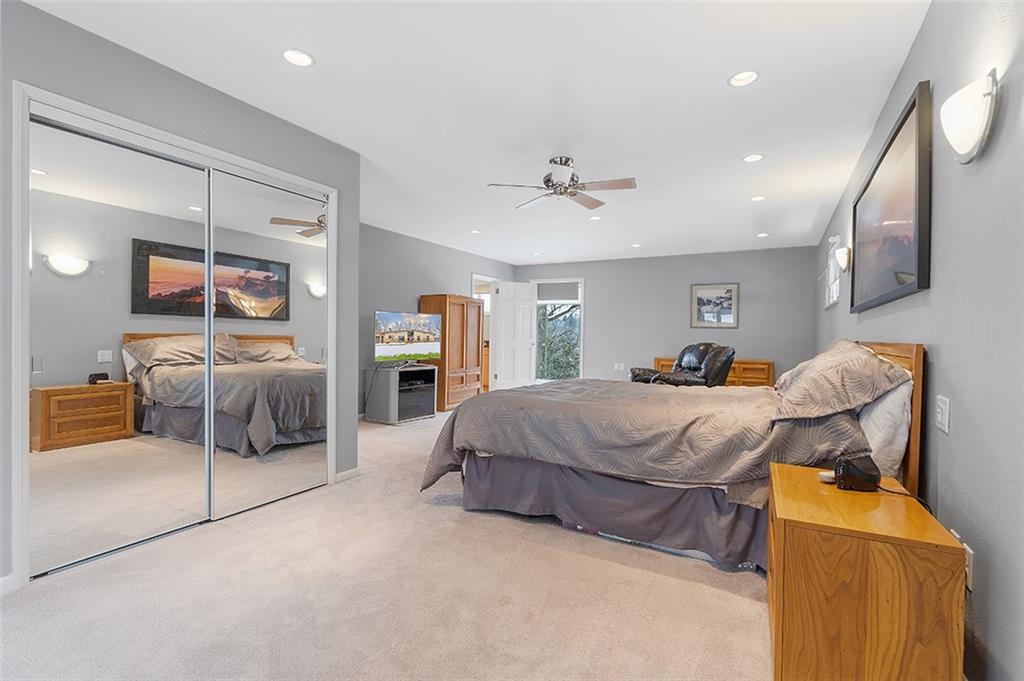 44 Churchill Road Pittsburgh, PA 15235 - Photo 13 of 24 Gallery Image 13
