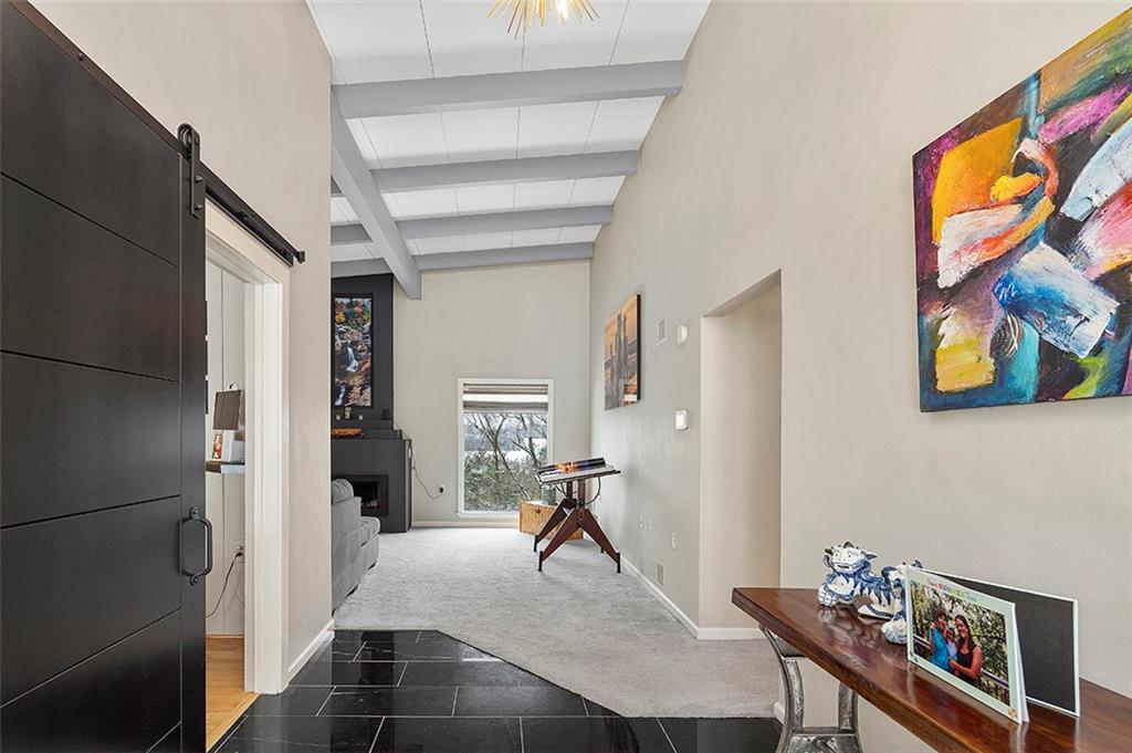 44 Churchill Road Pittsburgh, PA 15235 - Photo 3 of 24 Gallery Image 3