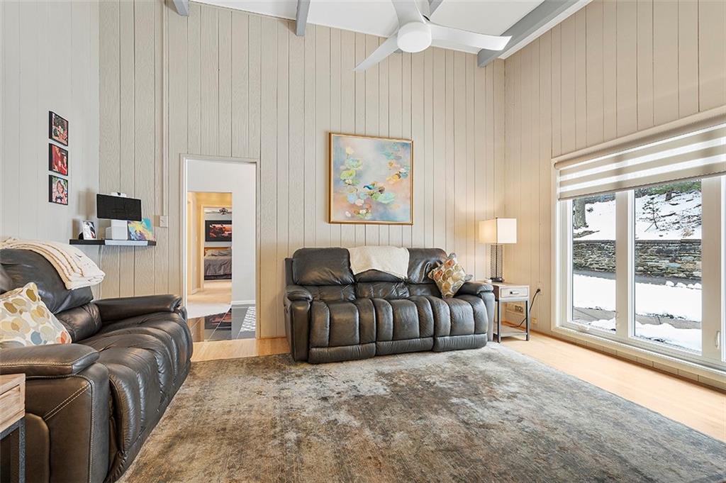 44 Churchill Road Pittsburgh, PA 15235 - Photo 8 of 24 Gallery Image 8