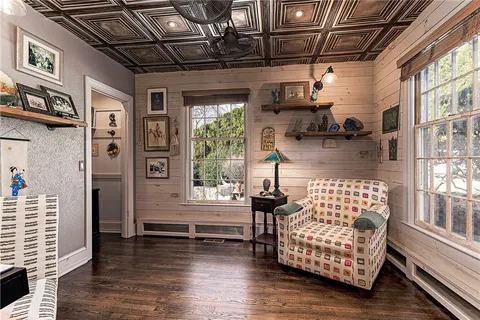 $699,000 | 12 Coldbrook Court, Cranston, RI 02920