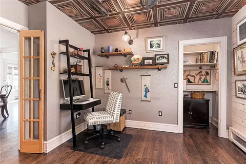 $699,000 | 12 Coldbrook Court, Cranston, RI 02920