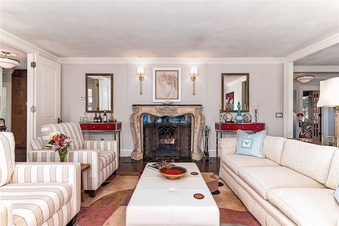 12 Coldbrook Court Cranston, RI 02920 - Photo 35 of 45