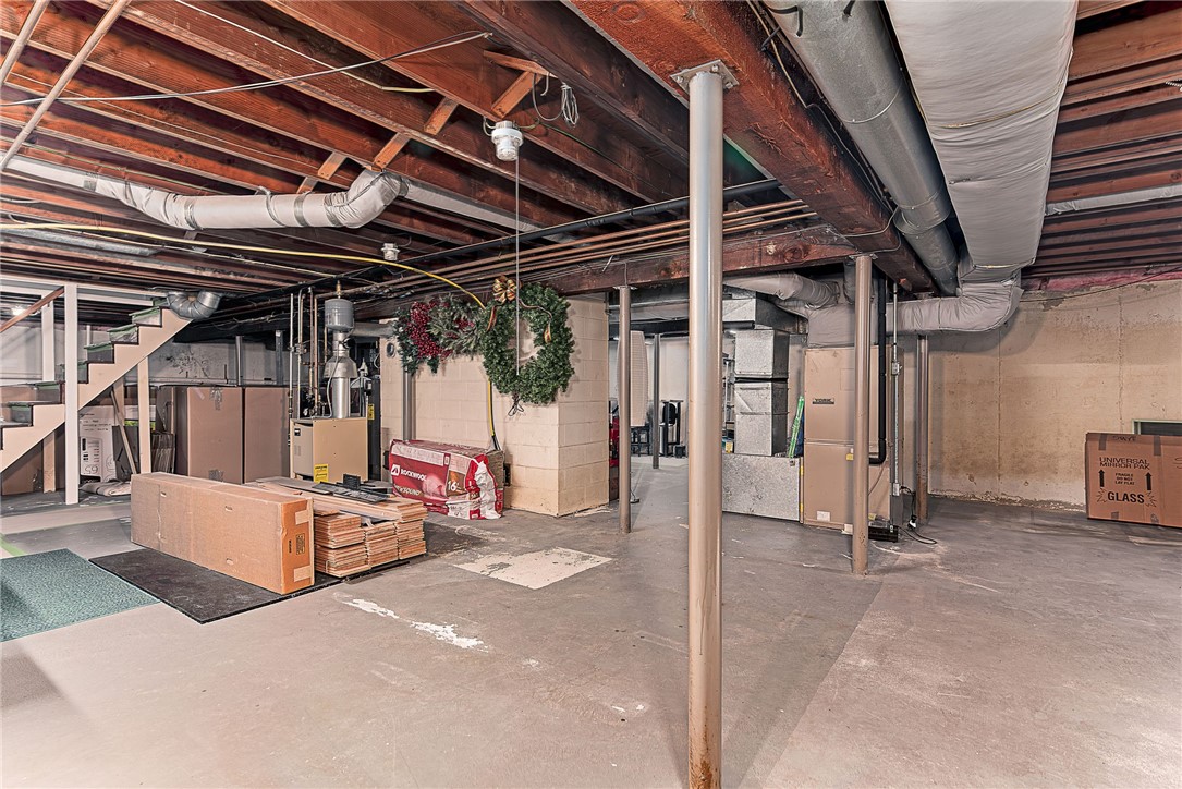 12 Coldbrook Court Cranston, RI 02920 - Photo 41 of 45