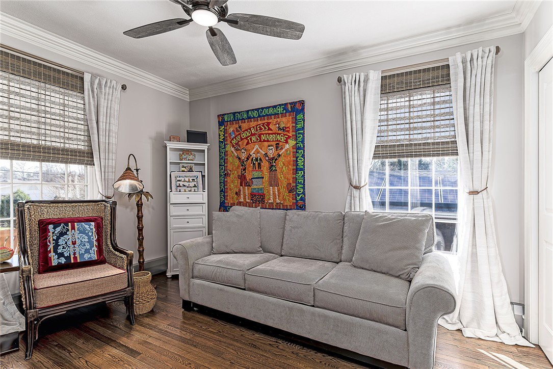 12 Coldbrook Court Cranston, RI 02920 - Photo 9 of 45