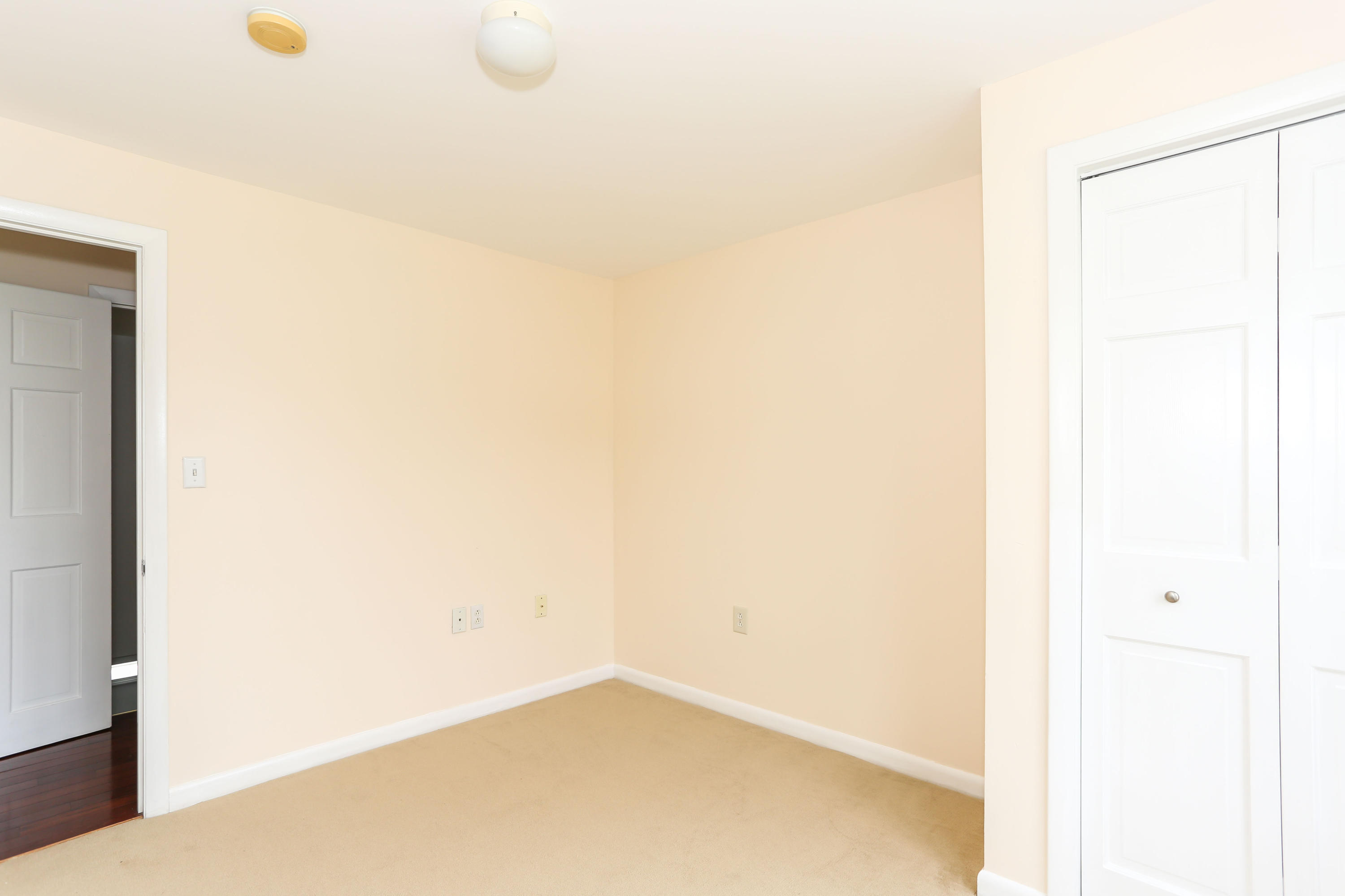 7 Sandy Road Wareham, MA 02571 - Photo 11 of 26 7SanLR-11