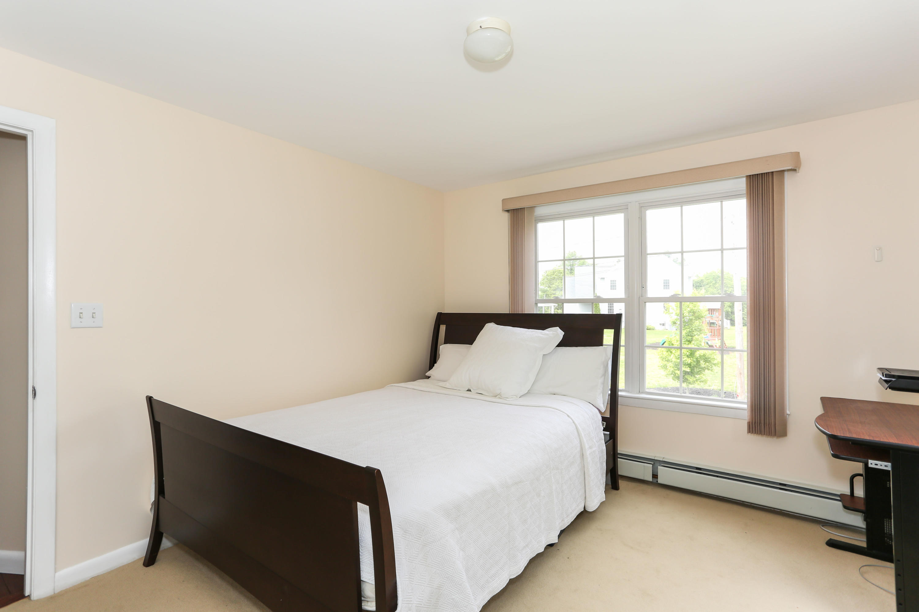 7 Sandy Road Wareham, MA 02571 - Photo 13 of 26 7SanLR-13