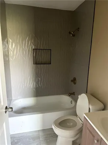 $1,600 | 1020 Sandalwood Drive, Harvey, LA 70058