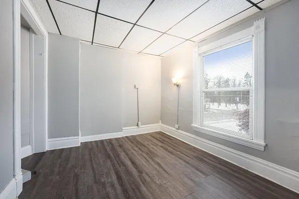 $324,900 | 1043 Bridge Street Northwest, Grand Rapids, MI 49504