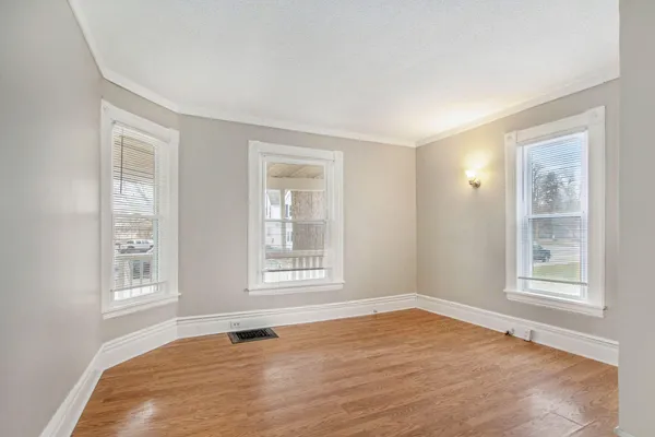 $324,900 | 1043 Bridge Street Northwest, Grand Rapids, MI 49504