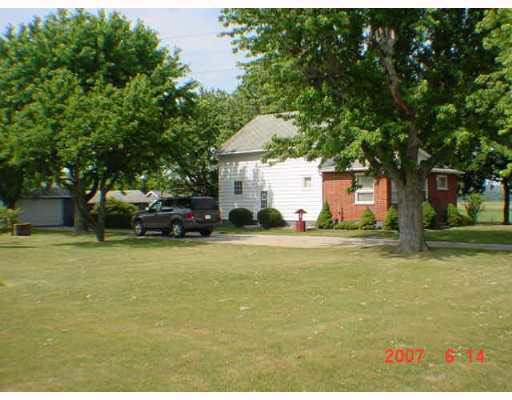 30400 Fillmore Road New Carlisle, IN 46552 - Photo 6 of 8