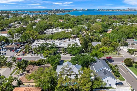 $1,995,000 | 3319 South Osprey Avenue, Sarasota, FL 34239