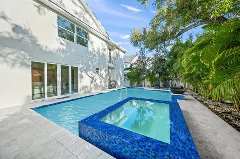 $1,995,000 | 3319 South Osprey Avenue, Sarasota, FL 34239
