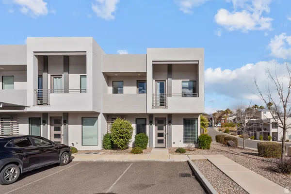 $495,000 | 1122 South 1790th Street West, Unit 1, St. George, UT 84770