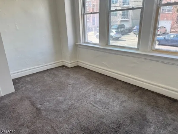 $1,600 | 714 South 12th Street, Newark, NJ 07103