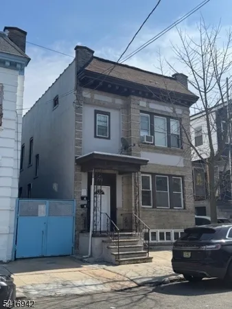 $1,600 | 714 South 12th Street, Newark, NJ 07103