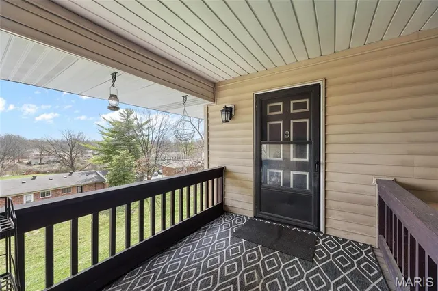 $129,900 | 1406 Durango Lane, Unit 7, Fenton, MO 63026