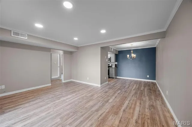 $129,900 | 1406 Durango Lane, Unit 7, Fenton, MO 63026