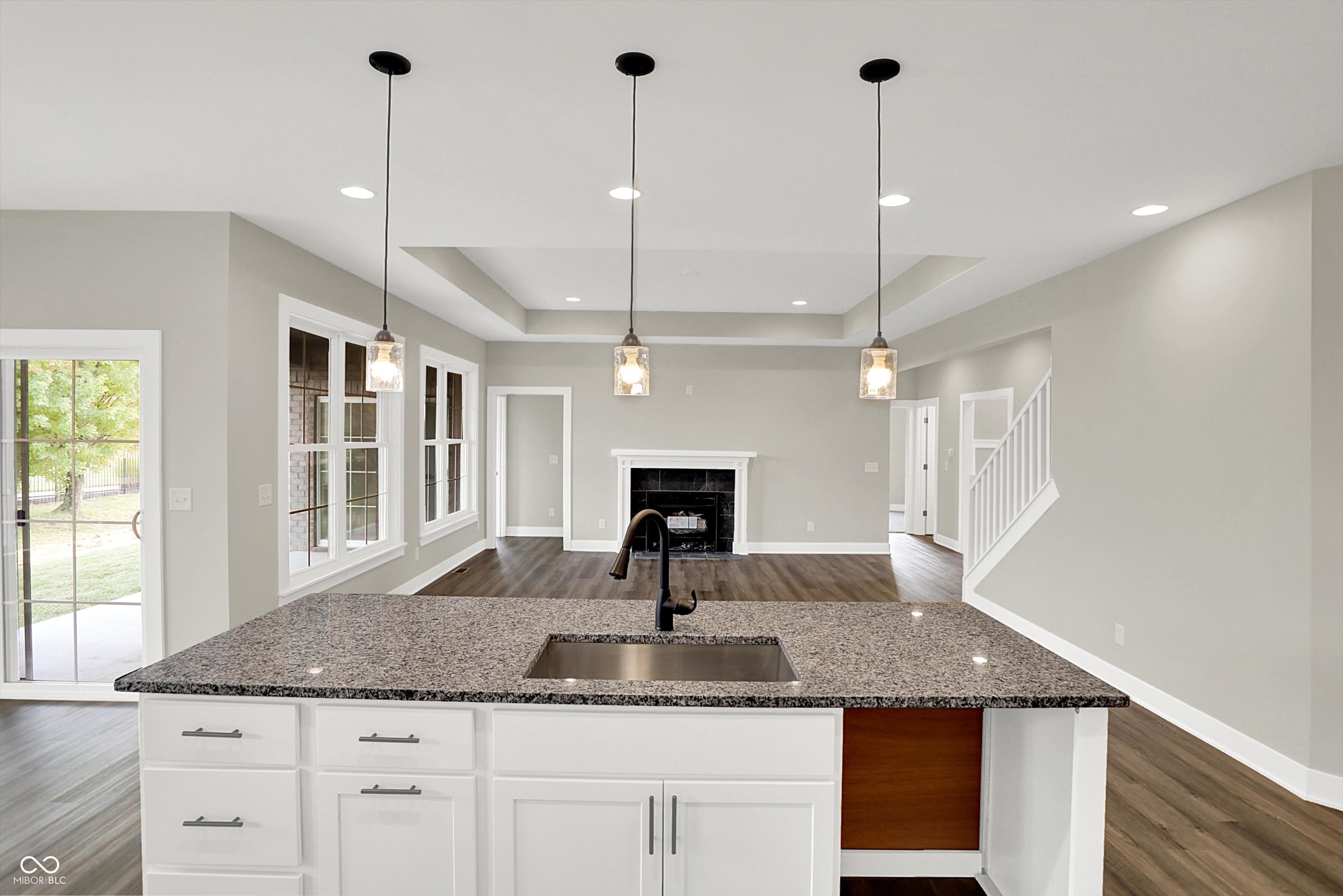 6559 Stone Pointe Way Indianapolis, IN 46237 - Photo 12 of 44