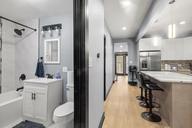 $330,900 | 10812 South Vincennes Avenue, Chicago, IL 60643