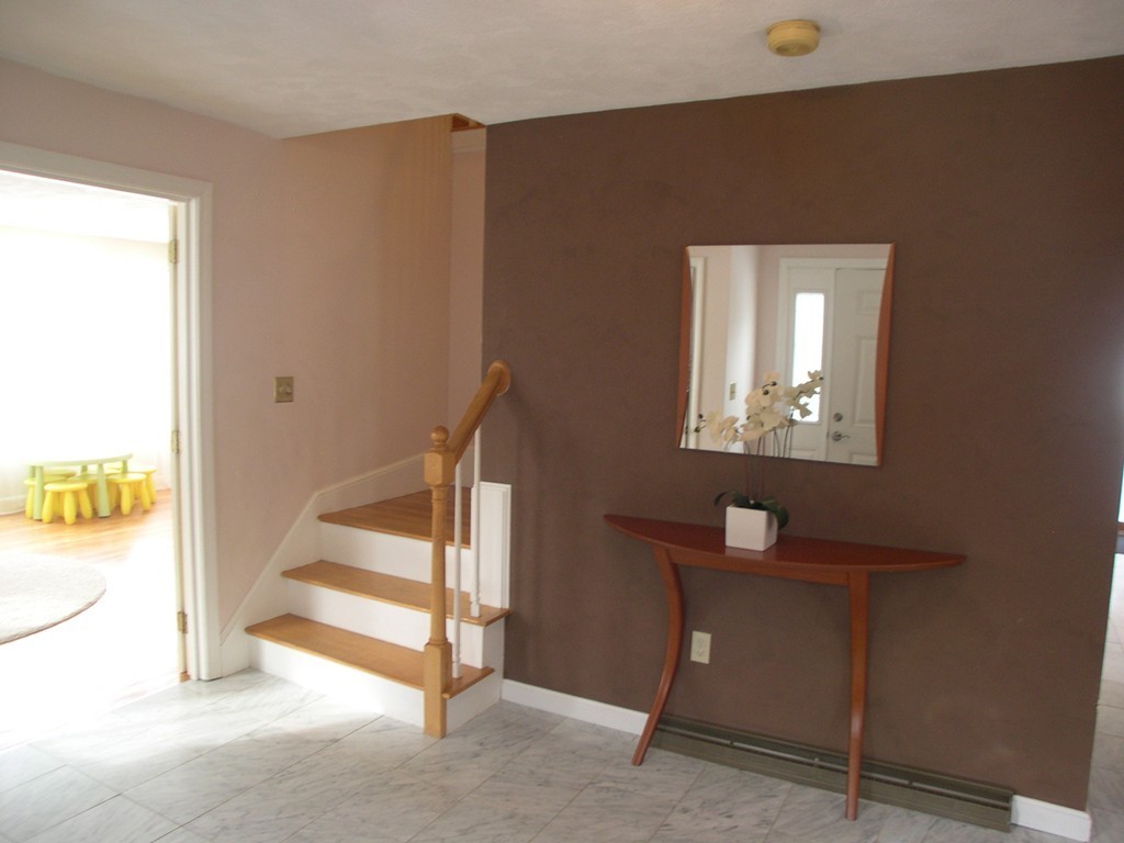667 Belknap Road Framingham, MA 01701 - Photo 15 of 30 Gallery Image 15