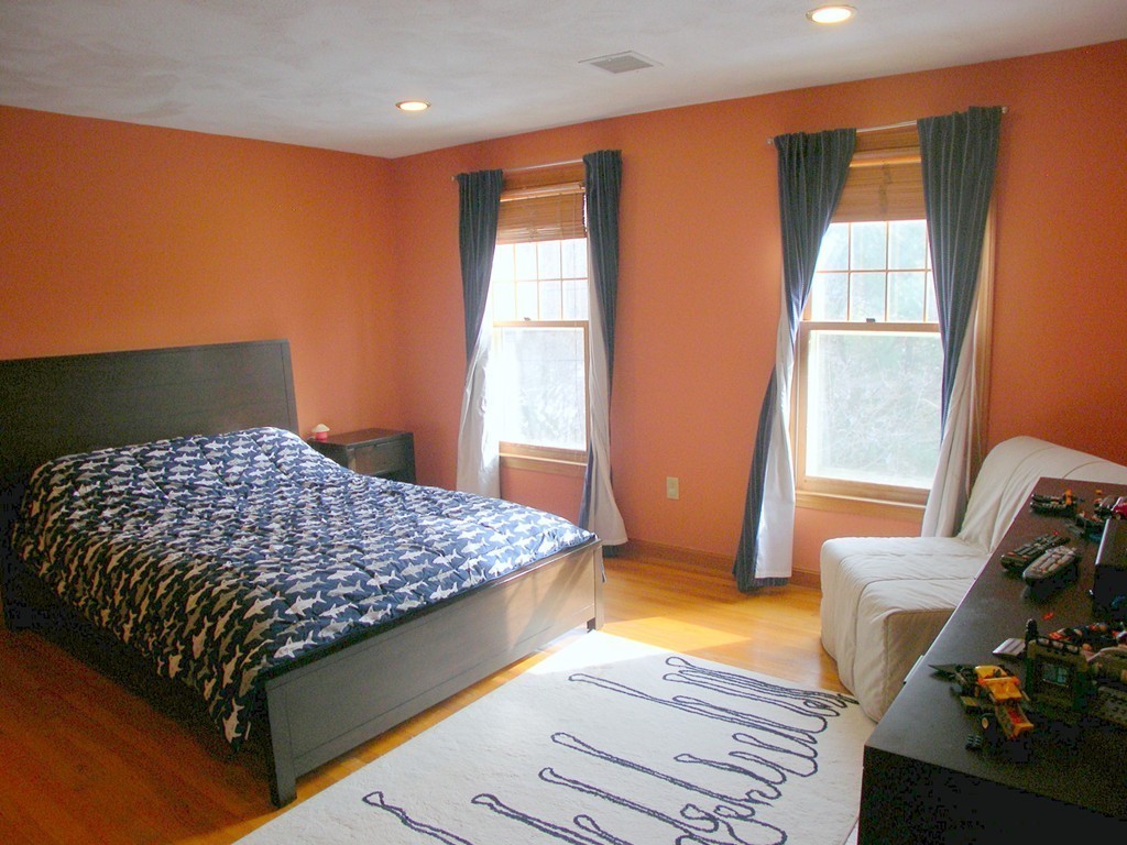 667 Belknap Road Framingham, MA 01701 - Photo 20 of 30 Gallery Image 20