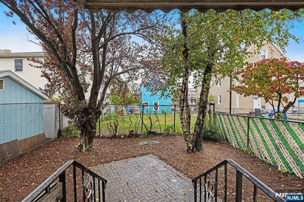137 Devon Street Kearny, NJ 07032 - Photo 10 of 11
