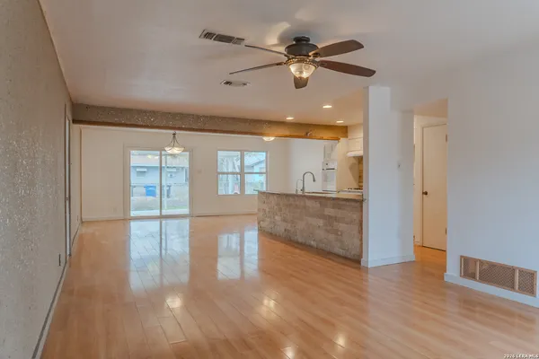 $1,850 | 5103 Guinevere Drive, San Antonio, TX 78218