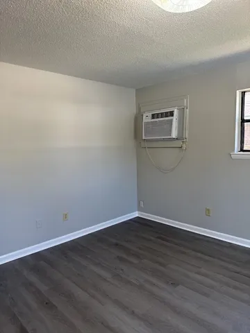 $999 | 1702 Olive Street, Unit A, Chattanooga, TN 37406