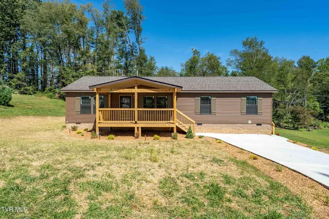 $365,000 | 300 Cedar Street, Mountain City, TN 37683