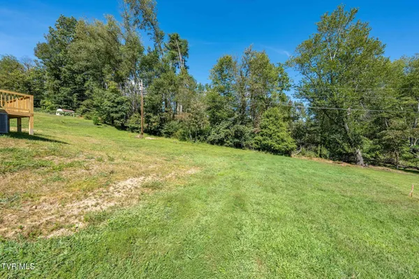 $329,999 | 300 Cedar Street, Mountain City, TN 37683