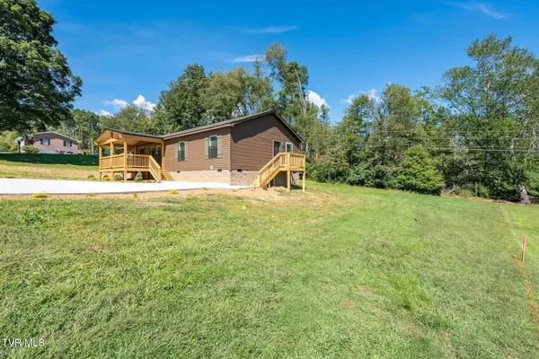 $329,999 | 300 Cedar Street, Mountain City, TN 37683