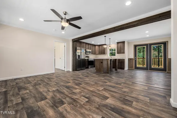 $329,999 | 300 Cedar Street, Mountain City, TN 37683