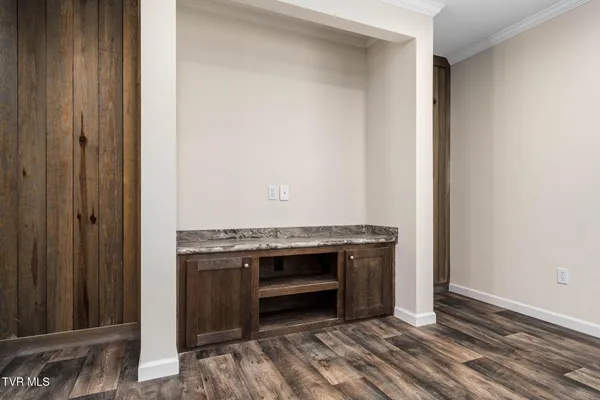 $329,999 | 300 Cedar Street, Mountain City, TN 37683