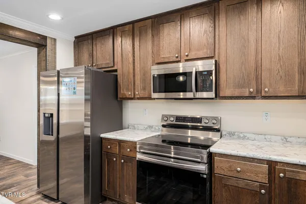 $329,999 | 300 Cedar Street, Mountain City, TN 37683