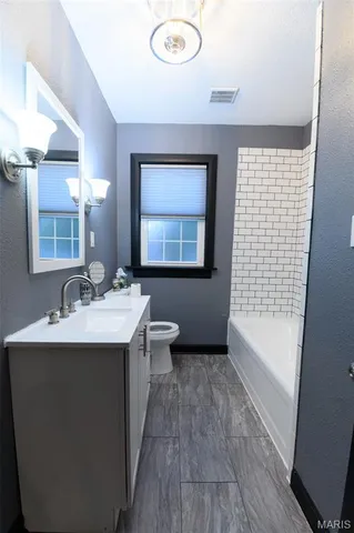 $239,900 | 108 Mesa Drive, Collinsville, IL 62234