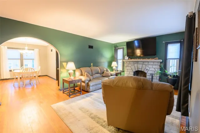 $239,900 | 108 Mesa Drive, Collinsville, IL 62234