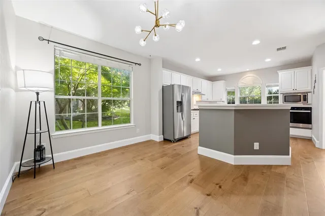 a view of empty room with front door