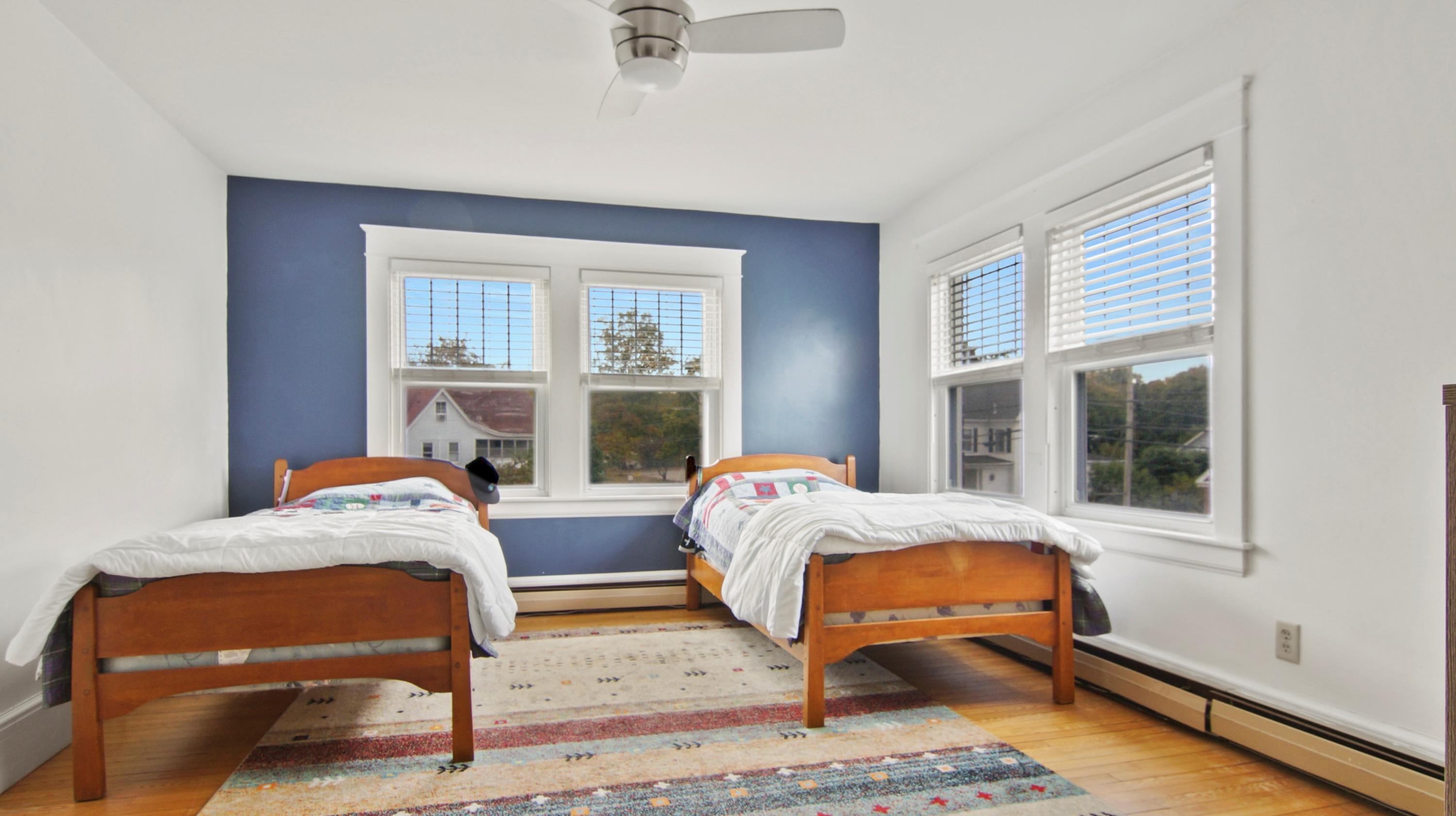 18 Oak Street Springvale, ME 04083 - Photo 12 of 20 DSC07451
