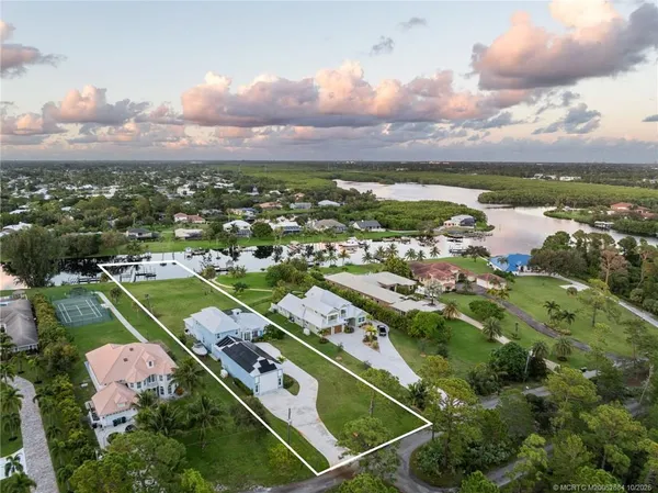 $1,999,990 | 2441 Southeast N Lookout Boulevard, Port St. Lucie, FL 34984
