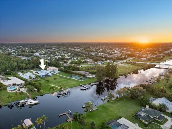 $1,999,990 | 2441 Southeast N Lookout Boulevard, Port St. Lucie, FL 34984
