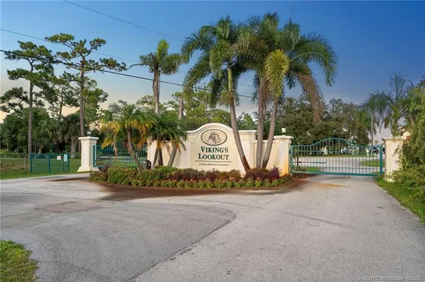 $1,999,990 | 2441 Southeast N Lookout Boulevard, Port St. Lucie, FL 34984