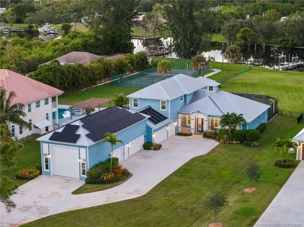$1,999,990 | 2441 Southeast N Lookout Boulevard, Port St. Lucie, FL 34984