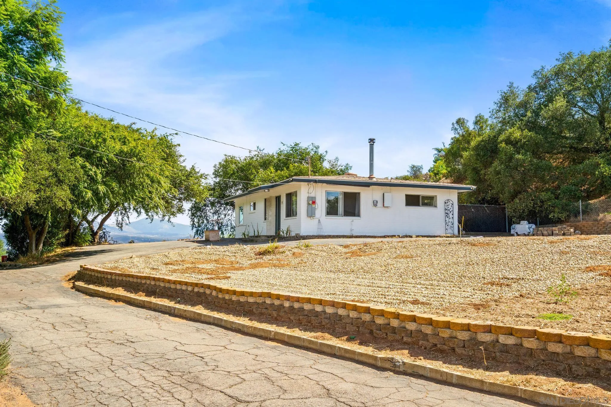 990 Old Mountain View Road El Cajon, CA 92021 - Photo 1 of 38