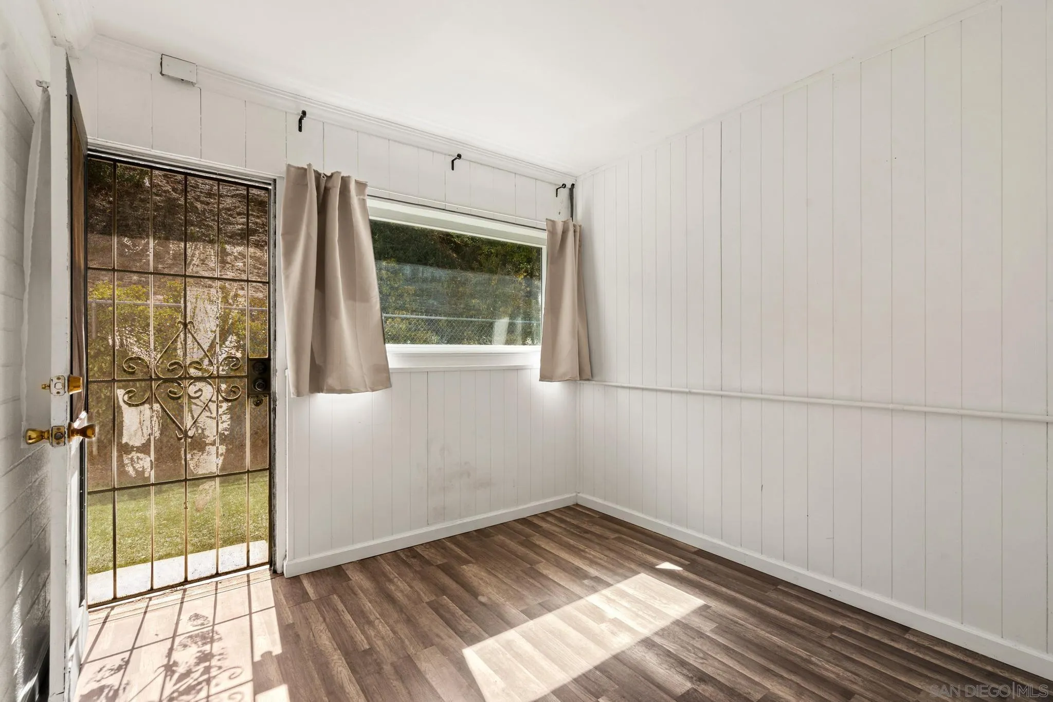 990 Old Mountain View Road El Cajon, CA 92021 - Photo 18 of 38