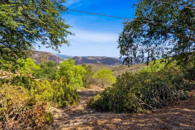 $640,000 | 990 Old Mountain View Road, El Cajon, CA 92021