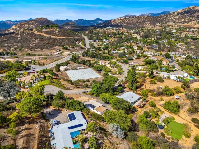 $640,000 | 990 Old Mountain View Road, El Cajon, CA 92021