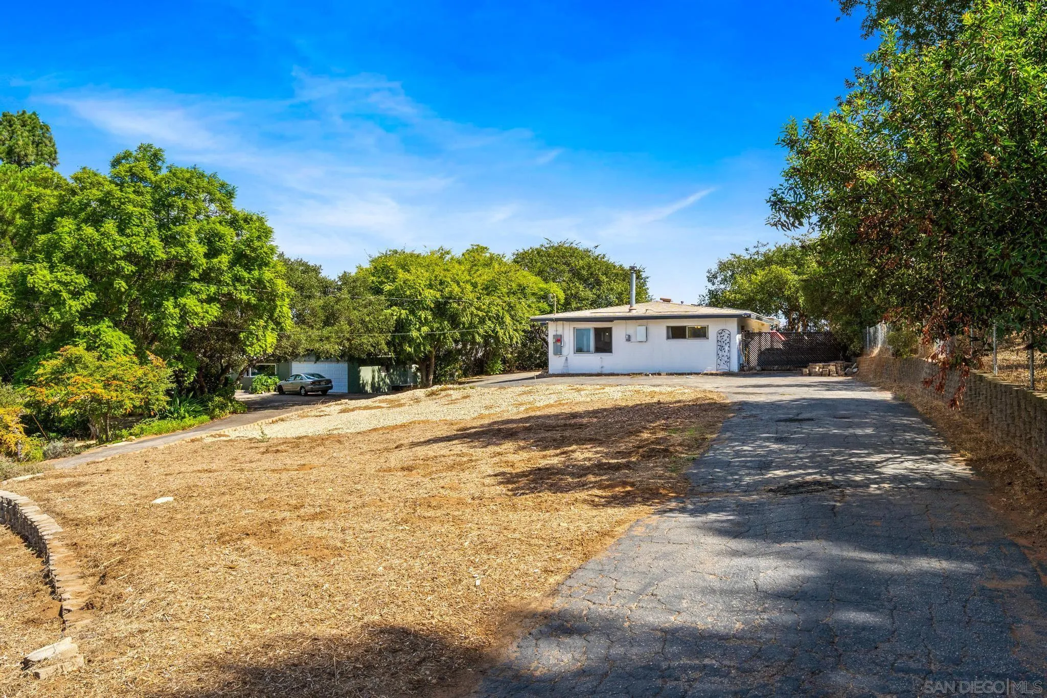 990 Old Mountain View Road El Cajon, CA 92021 - Photo 3 of 38