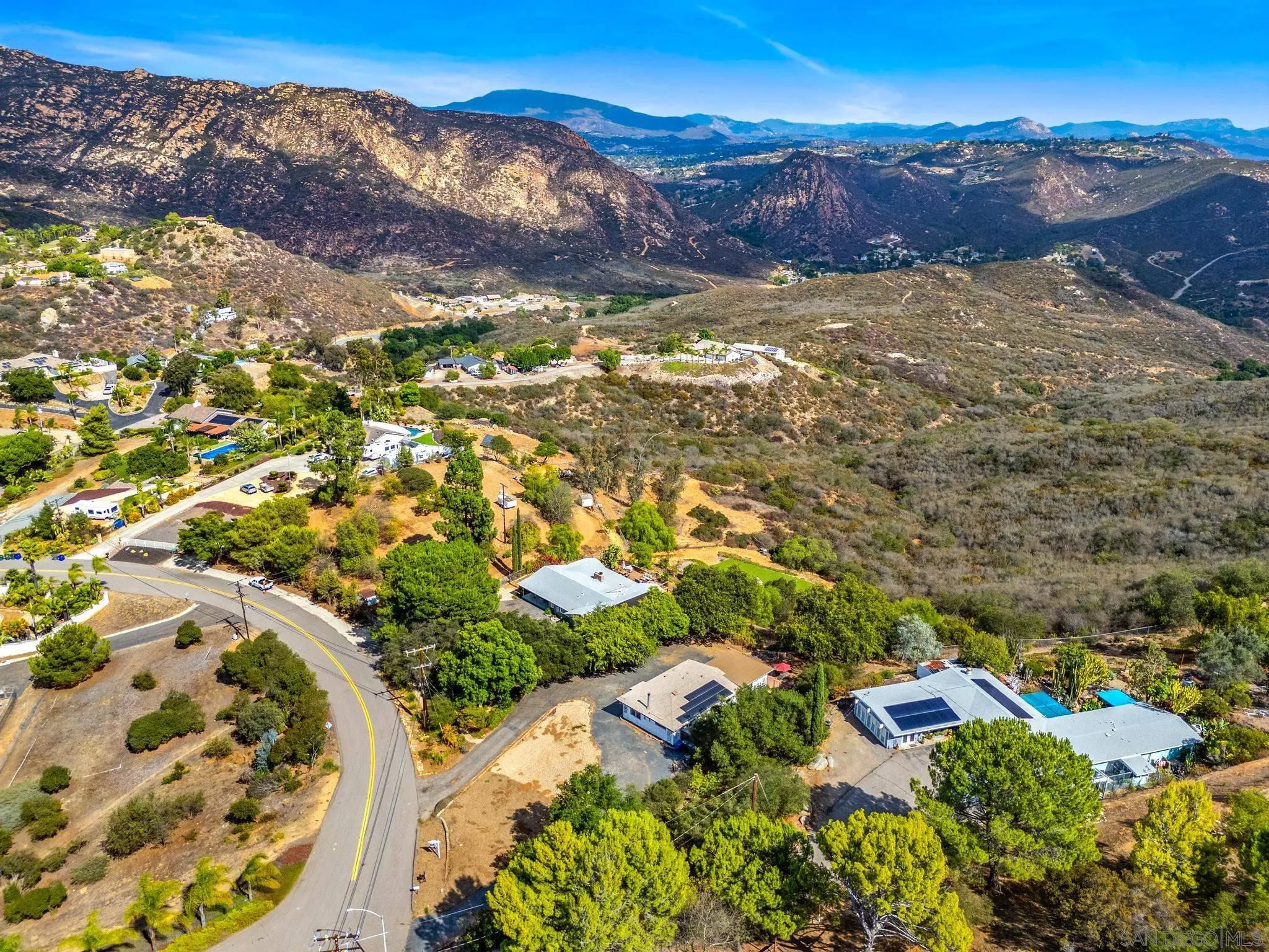 990 Old Mountain View Road El Cajon, CA 92021 - Photo 32 of 38