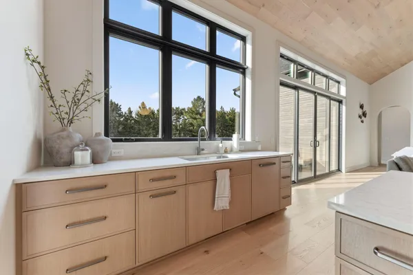 $1,571,178 | 9602 Crestwood Terrace, Eden Prairie, MN 55347